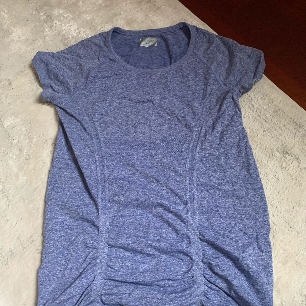 Athleta workout top . Awesome condition!